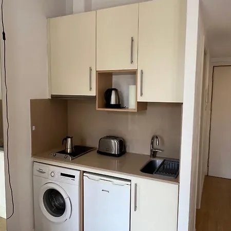 By Sants Market Apartment Barcelona