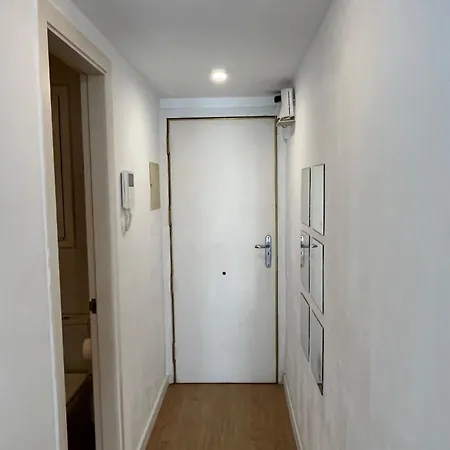 By Sants Market Apartment Barcelona