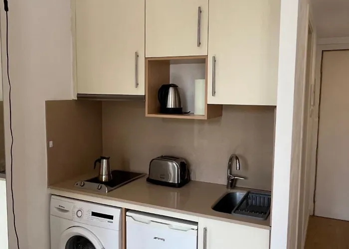 By Sants Market Apartment Barcelona